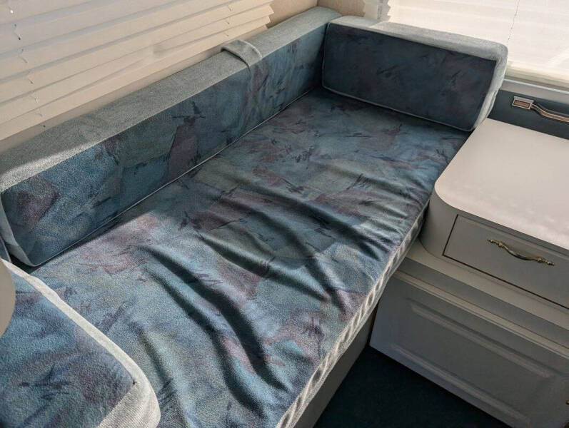 1996 Dodge Ram Van 3500