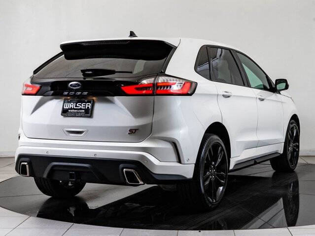 2024 Ford Edge ST
