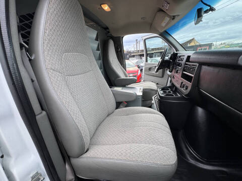2015 Chevrolet Express 3500