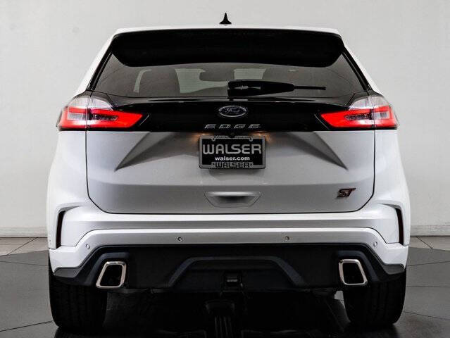 2024 Ford Edge ST