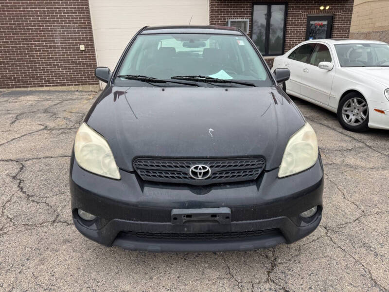 2005 Toyota Matrix XR photo 2