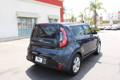 2016 Kia Soul +