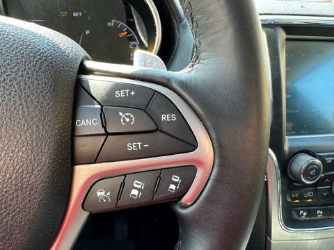 2017 Jeep Grand Cherokee Summit