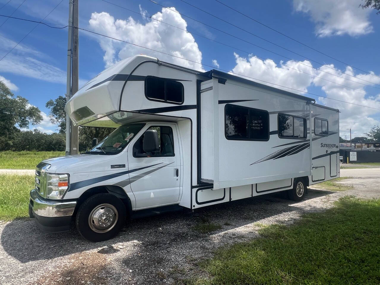 2024 Forest River Sunseeker LE For Sale In Apollo Beach, FL