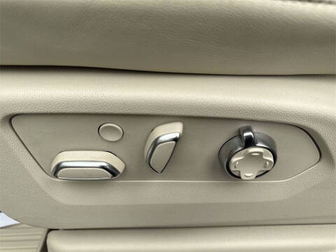 2024 Cadillac Escalade Premium Luxury Platinum