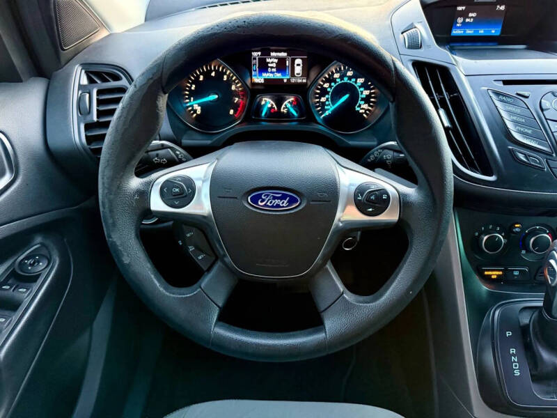 2016 Ford Escape SE