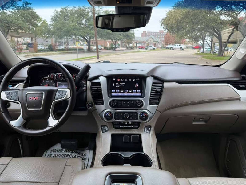 2016 GMC Yukon XL SLT