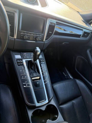 2016 Porsche Macan S