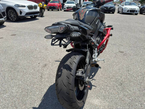 2019 Yamaha MT-10