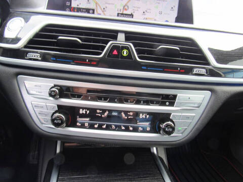 2019 BMW 7 Series 740i