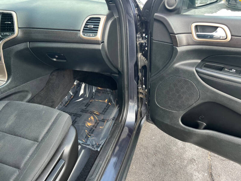 2015 Jeep Grand Cherokee Laredo