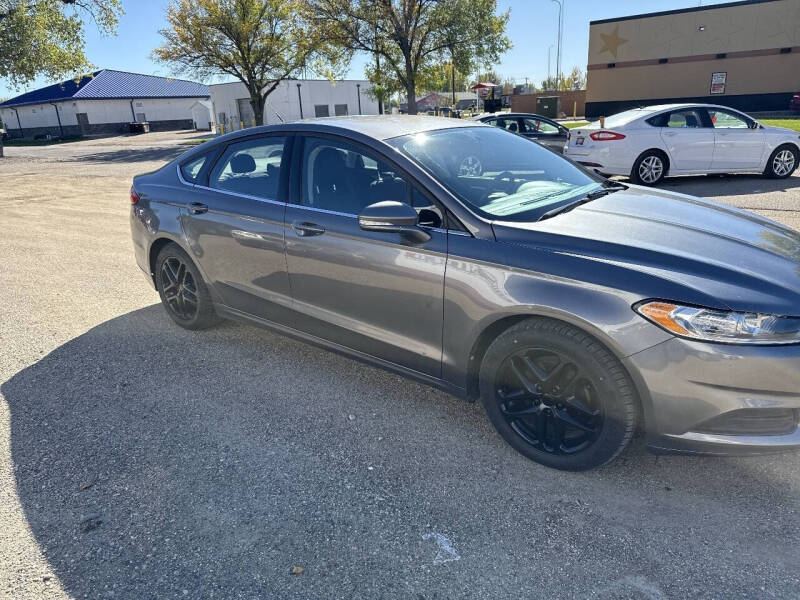 2014 Ford Fusion SE