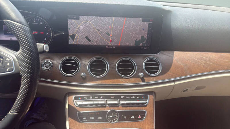 2018 Mercedes-Benz E-Class E 300