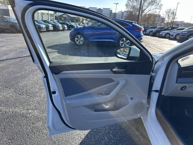 2026 Volkswagen Jetta SE