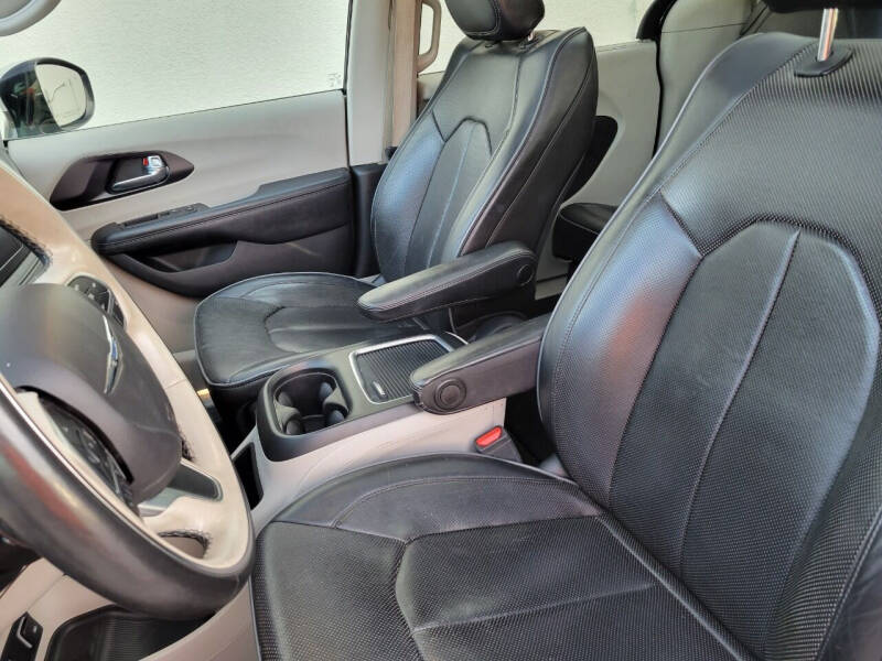 2020 Chrysler Pacifica Limited