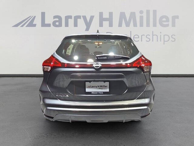 2025 Nissan Kicks Play S