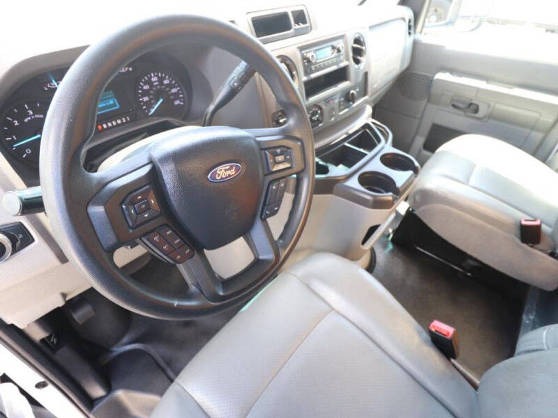 2024 Ford E-Series