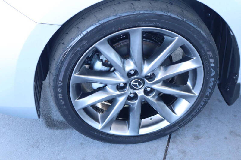 2018 Mazda MAZDA3 Touring