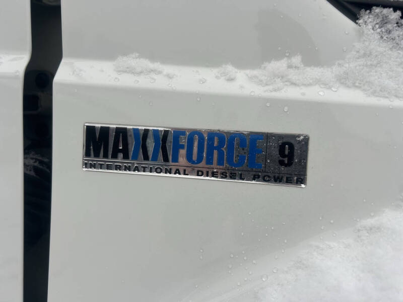 2011 International WorkStar 7400