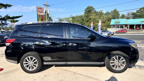 2014 Nissan Pathfinder SV