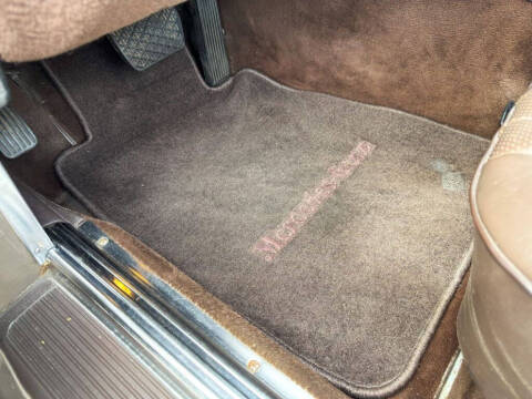 1989 Mercedes-Benz 560-Class 560 SL