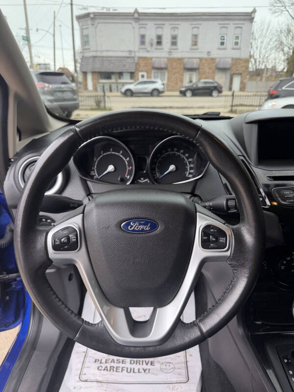 2015 Ford Fiesta SE