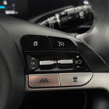 2022 Hyundai Elantra Limited