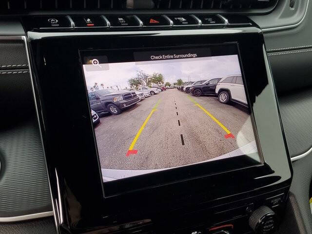 2024 Jeep Grand Cherokee Laredo X