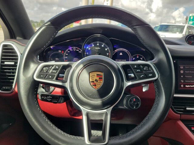 2023 Porsche Cayenne Coupe Platinum Edition