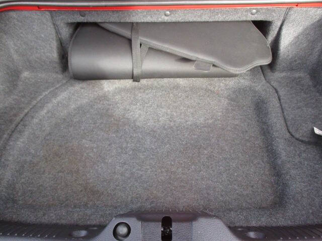 2004 Ford Thunderbird Deluxe