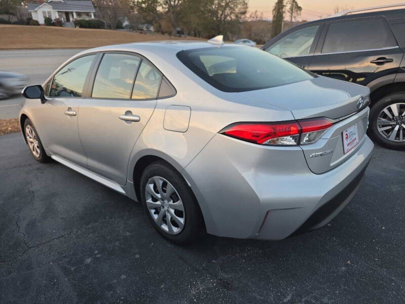 2026 Toyota Corolla Hybrid LE