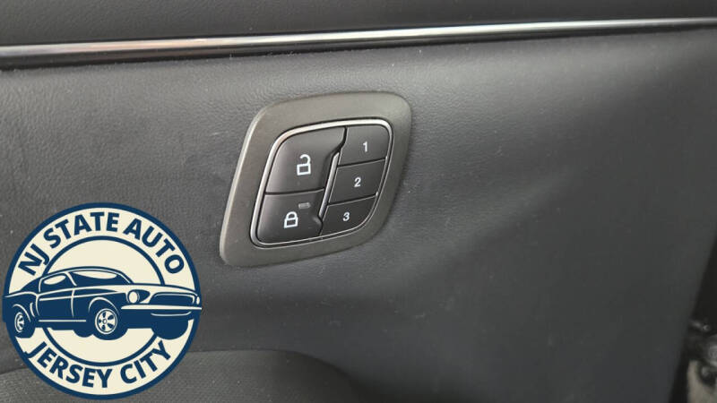 2021 Ford Mustang Mach-E Select