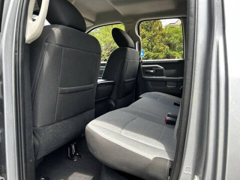 2024 RAM 1500 Classic SLT