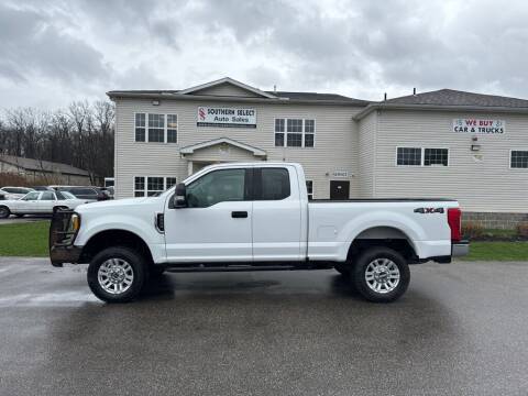 2017 Ford F-250 Super Duty for sale at SOUTHERN SELECT AUTO SALES in Medina OH