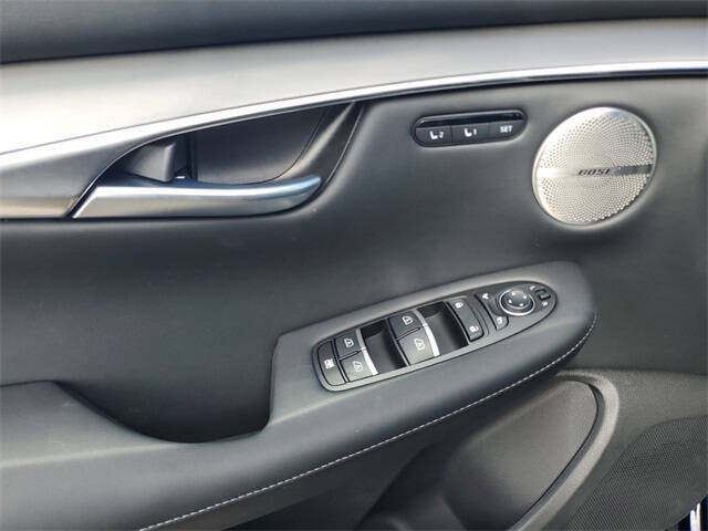 2025 Infiniti QX50 Luxe