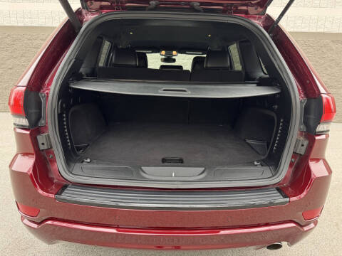 2018 Jeep Grand Cherokee Altitude