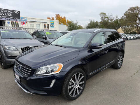 2016 Volvo XC60 T5 Drive-E Platinum