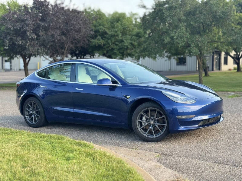 2019 Tesla Model 3 Standard Range Plus