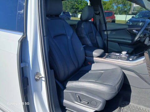 2021 Audi Q7 quattro Premium Plus 55 TFSI
