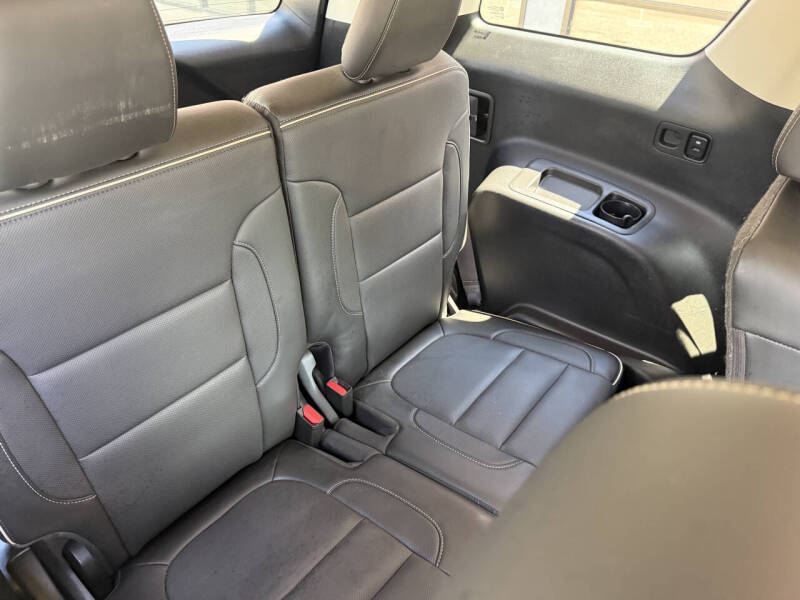 2020 GMC Acadia Denali