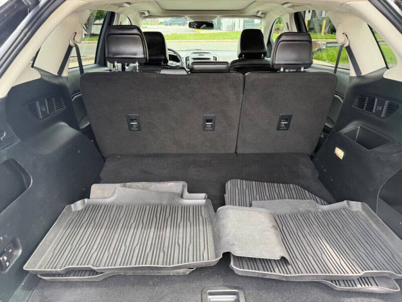 2020 Ford Edge SEL