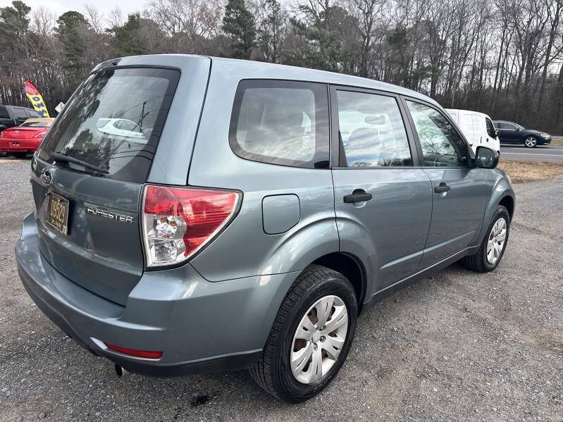 2010 Subaru Forester X photo 8