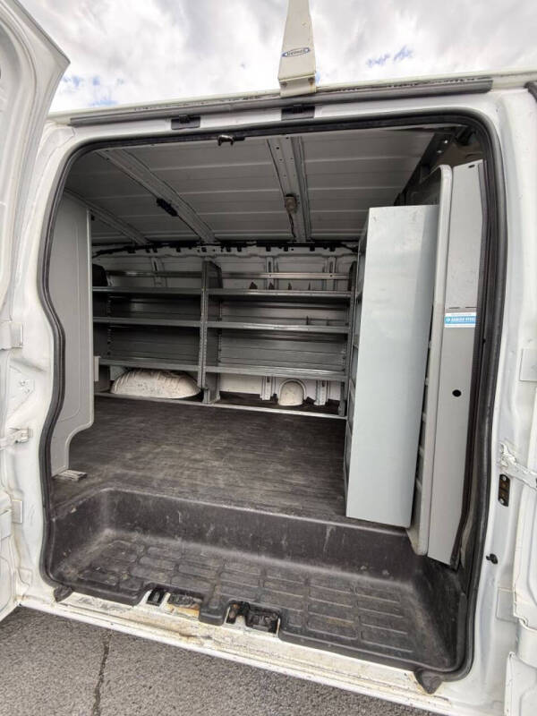 2016 Chevrolet Express 2500