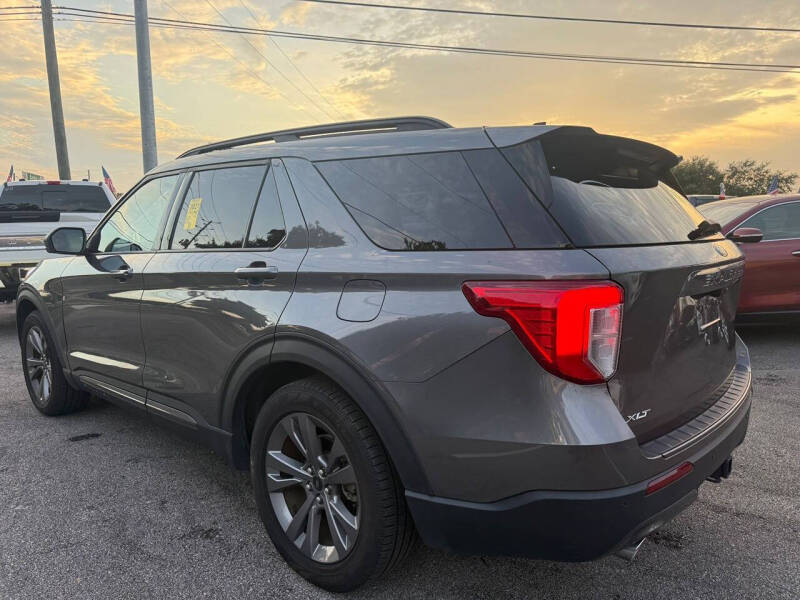 2021 Ford Explorer XLT