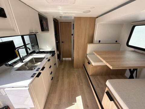 2026 Winnebago Micro Minnie