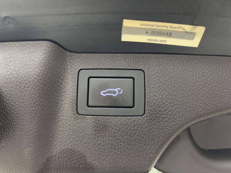 2017 Hyundai Santa Fe Sport 2.0T Ultimate