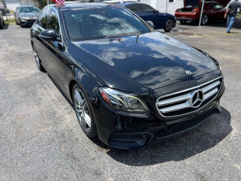 2019 Mercedes-Benz E-Class E 300