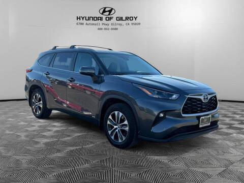 2023 Toyota Highlander Hybrid XLE