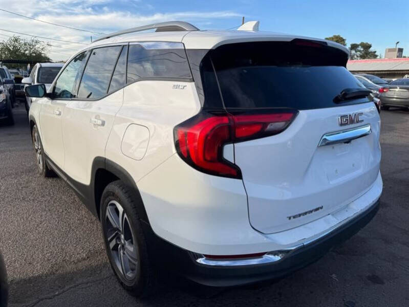2021 GMC Terrain SLT