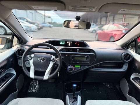 2012 Toyota Prius c One